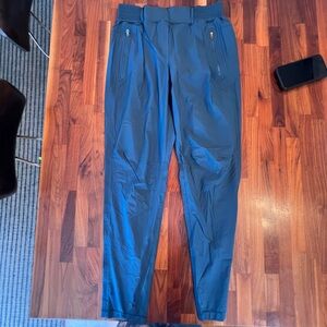 Lululemon Right Round Pants